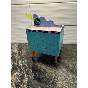 Hollis Fingold‎ Trinket/Jewelry Box Painted Wood 1980's